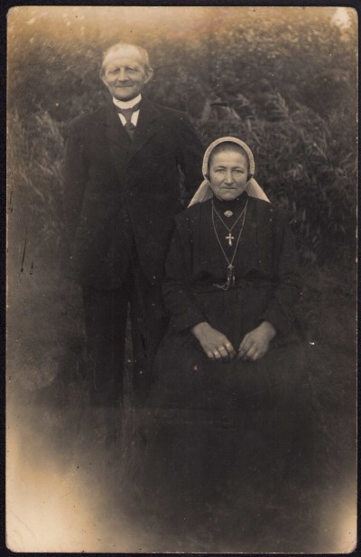G.J. Snijders en Gezina Snijders Bossink ca. 1930.