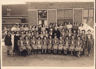 Reutum. datum en namen ontbreken