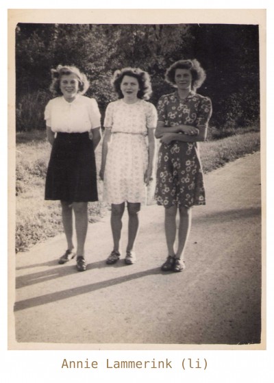 Annie Lammerink, links