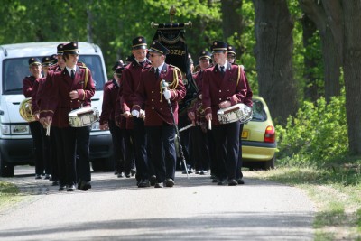 Reutum 2007 29 april. Linksvoor Ivo Veelers. Midvoor Leo Deterink. Rechtsbuiten Stefan Groothuis.