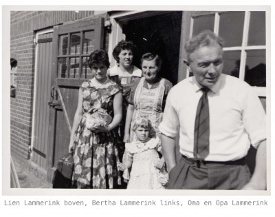 Lien, Bertha, Oma en Opa Lammerink